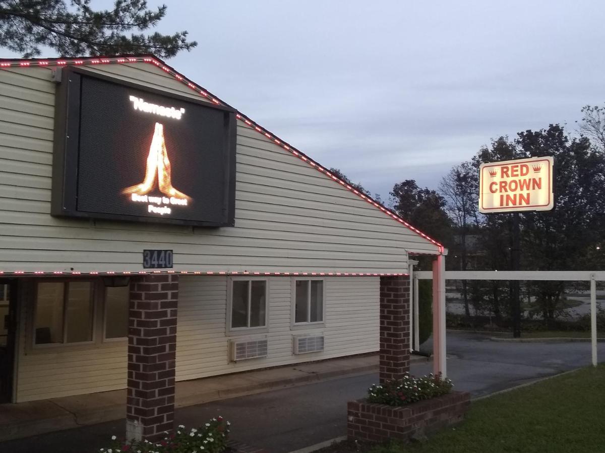 Red Crown Inn Laurel Bagian luar foto