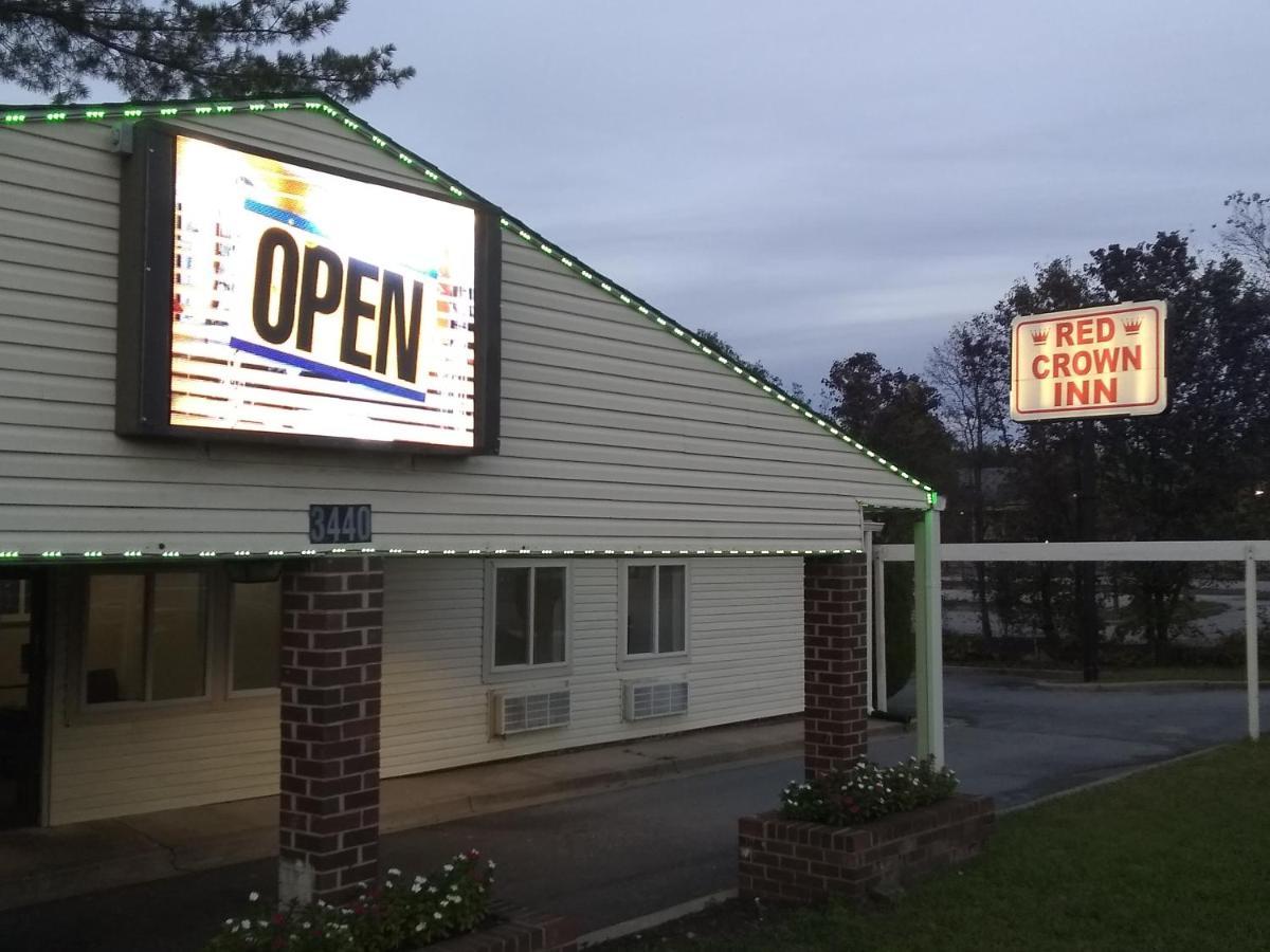 Red Crown Inn Laurel Bagian luar foto