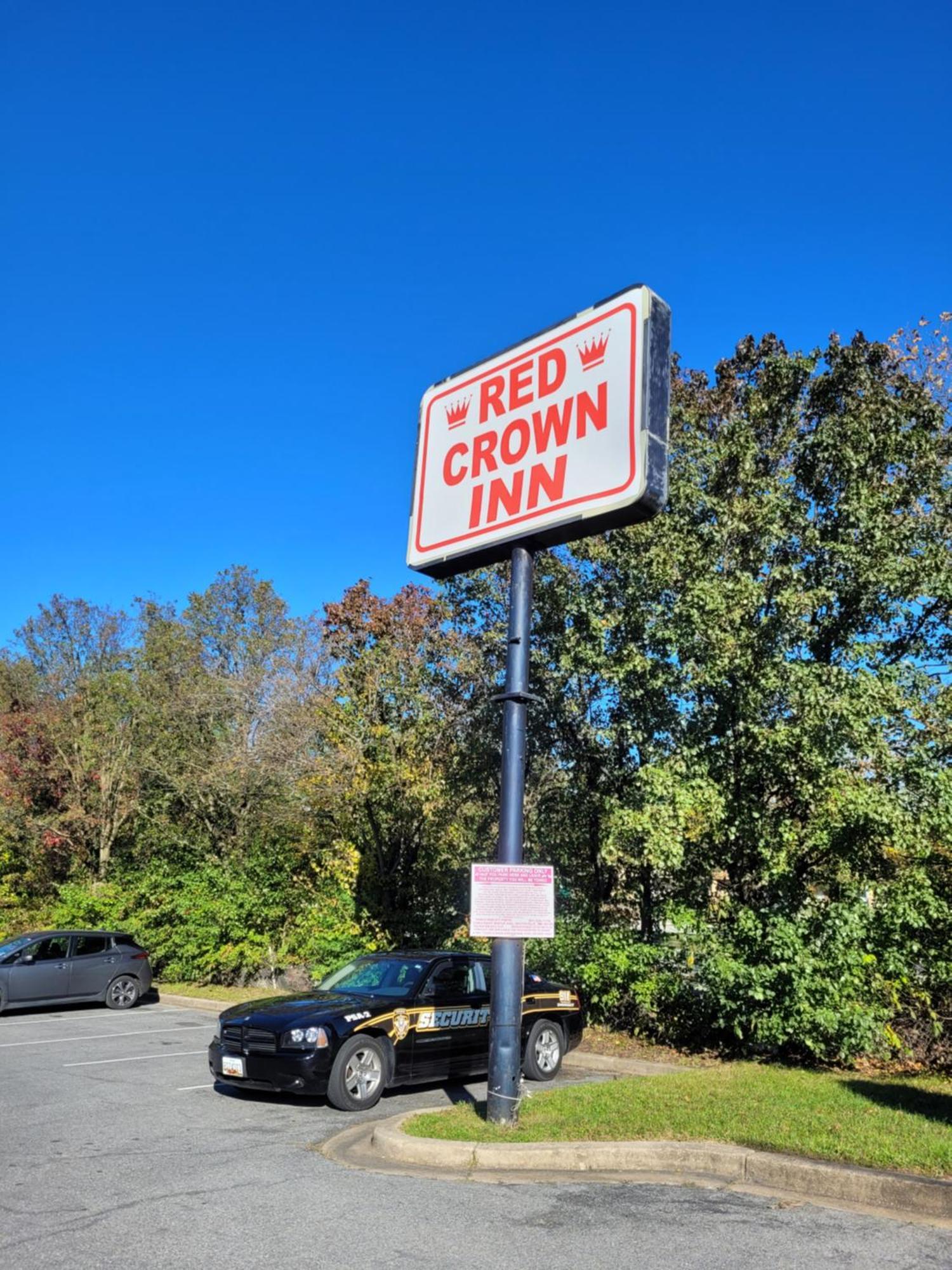 Red Crown Inn Laurel Bagian luar foto